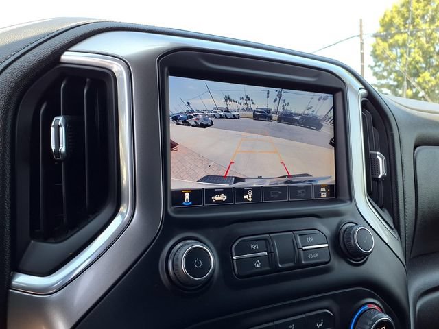 Used 2022 Chevrolet Silverado 2500 LTZ w/ LTZ Convenience Package AWD/4WD image 17