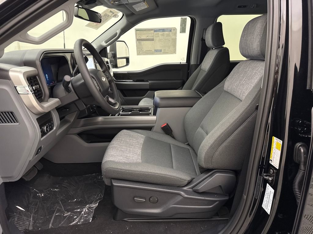 New 2026 Ford F250 XLT image 7