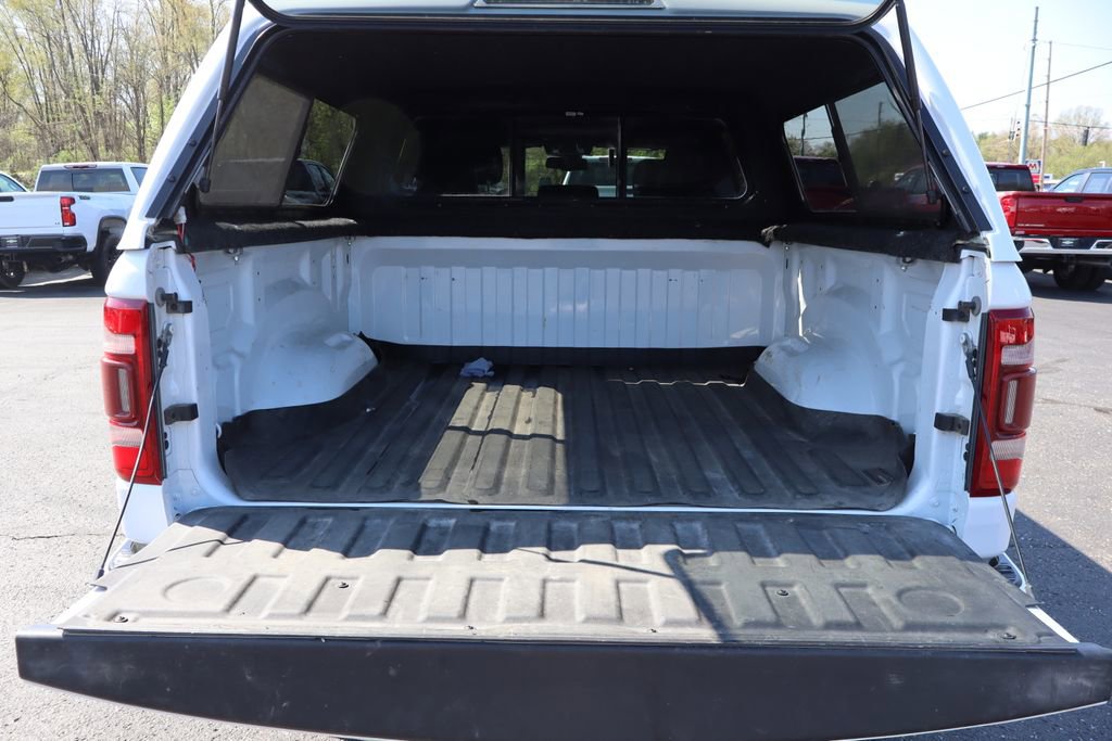 Used 2019 RAM 1500 Laramie w/ Sport Appearance Package AWD/4WD image 39