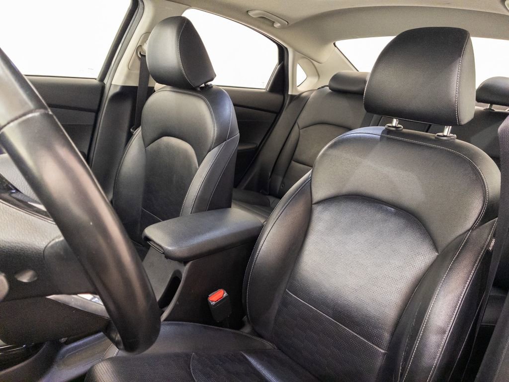 Used 2021 Kia Forte EX image 13