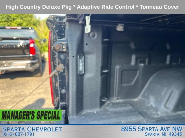 Used 2022 Chevrolet Silverado 1500 High Country w/ LPO, Dark Essentials Package AWD/4WD image 33