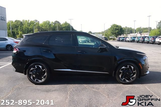 Certified 2025 Kia Sportage SX FWD image 8