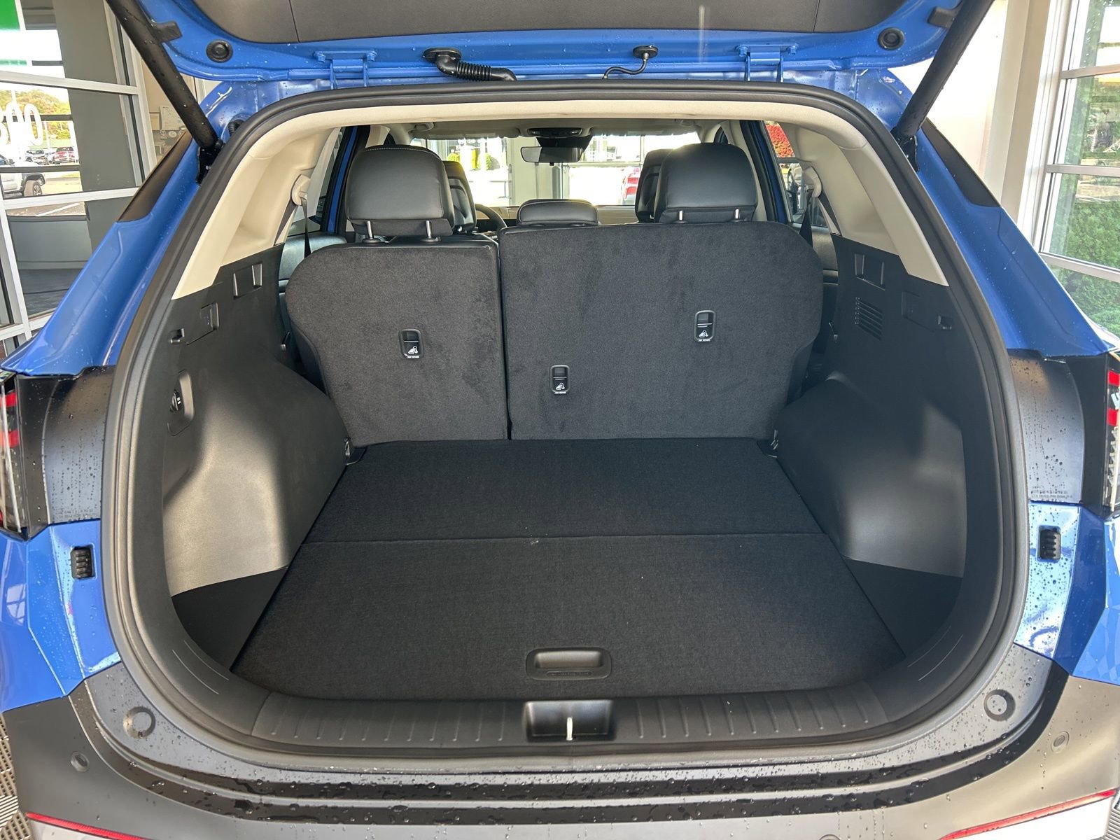 New 2026 Kia Sportage EX image 9