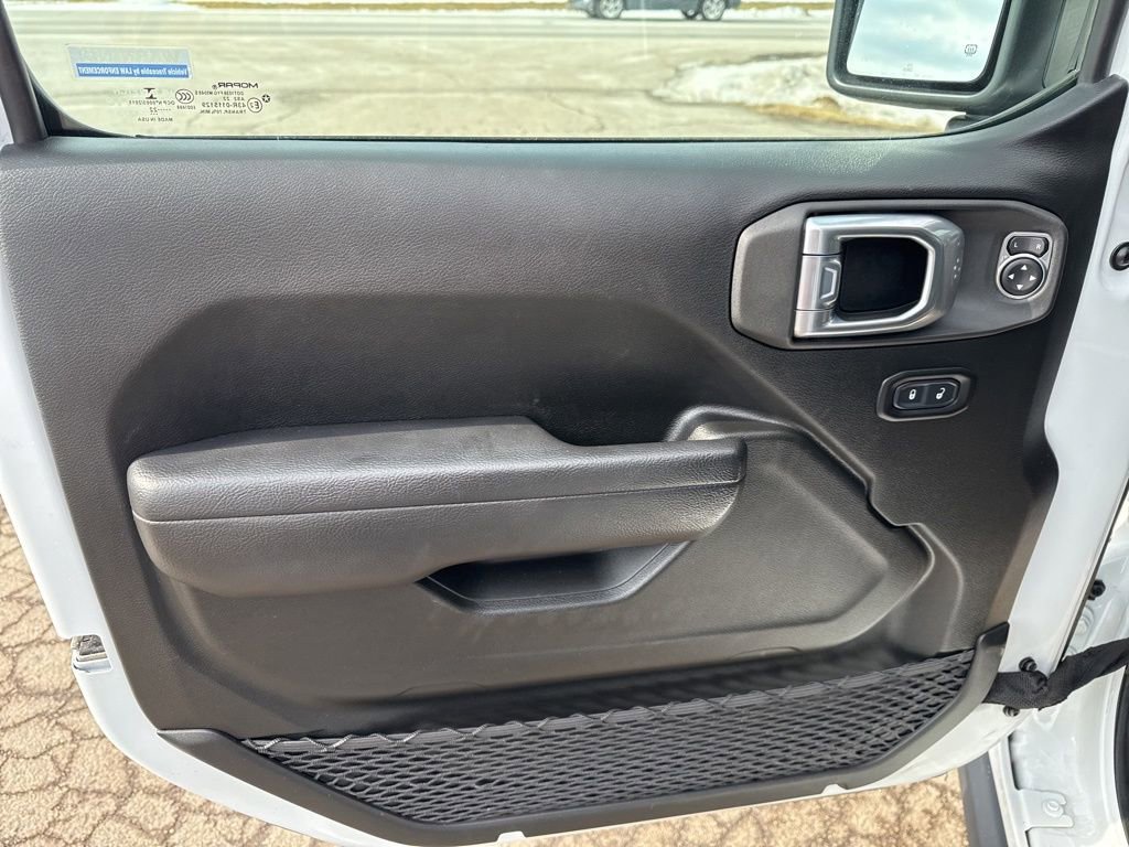 Used 2022 Jeep Wrangler Unlimited Sport image 44