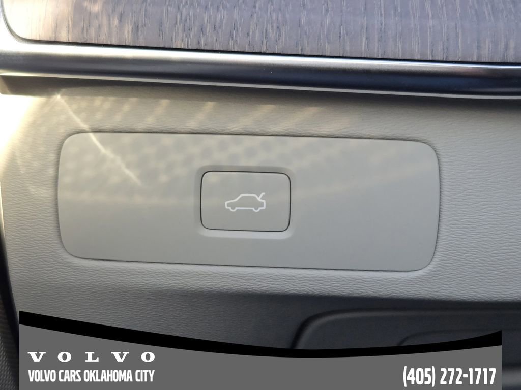 Used 2026 Volvo XC90 B6 Ultra w/ Protection Package Premier image 21