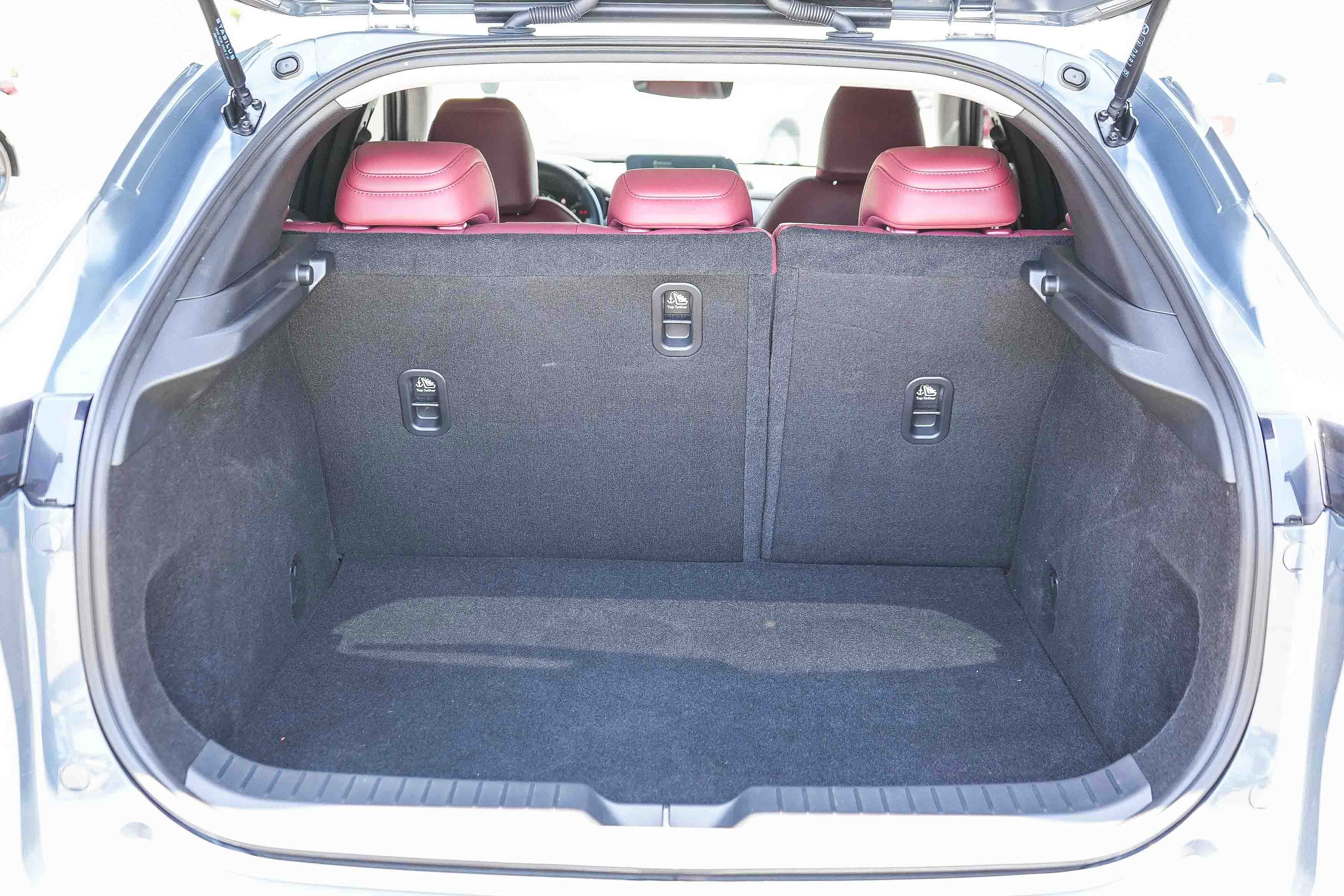Used 2025 MAZDA CX-30 AWD 2.5 S w/ Preferred Package image 26