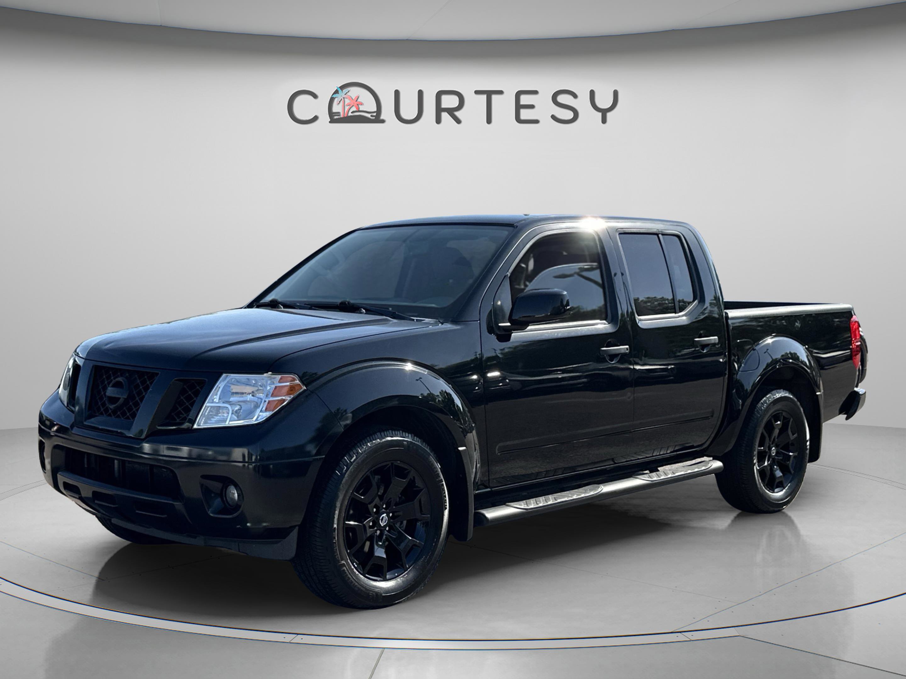 Used 2020 Nissan Frontier SV w/ Midnight Edition Floor Mats