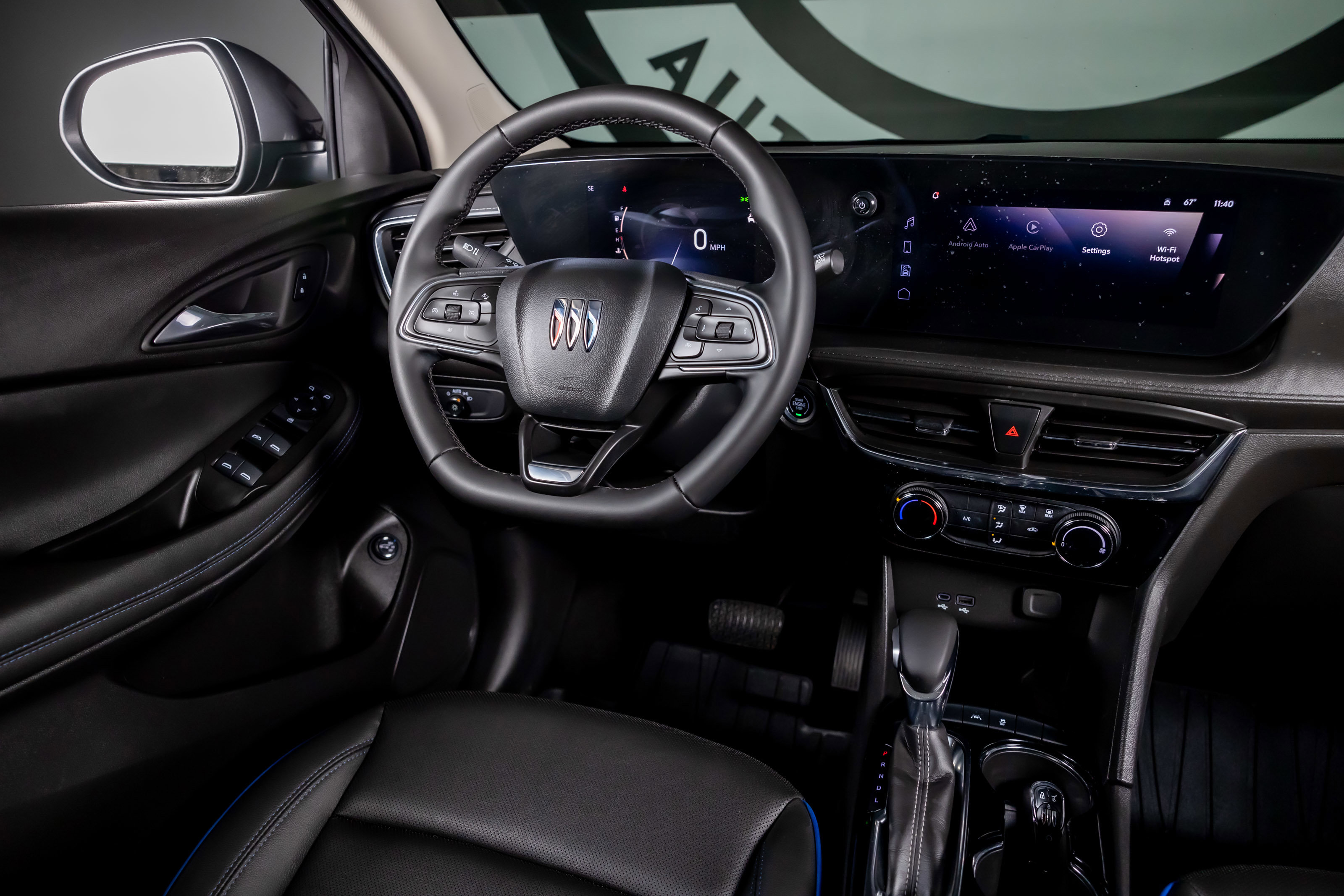 Used 2025 Buick Encore GX Sport Touring image 6