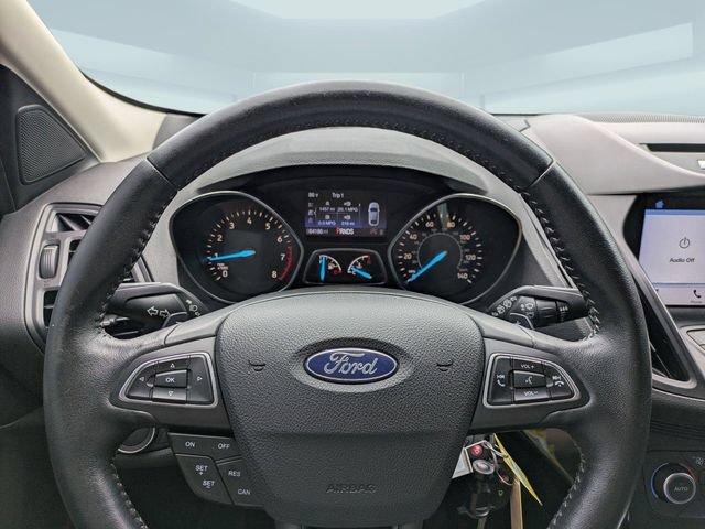 Used 2017 Ford Escape SE w/ Equipment Group 201A FWD image 32
