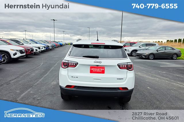 Used 2024 Jeep Compass Latitude image 26