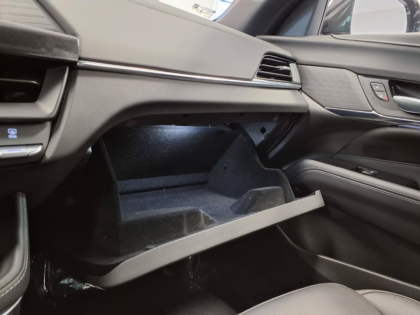 Certified 2026 Cadillac CT4 Premium Luxury RWD image 27