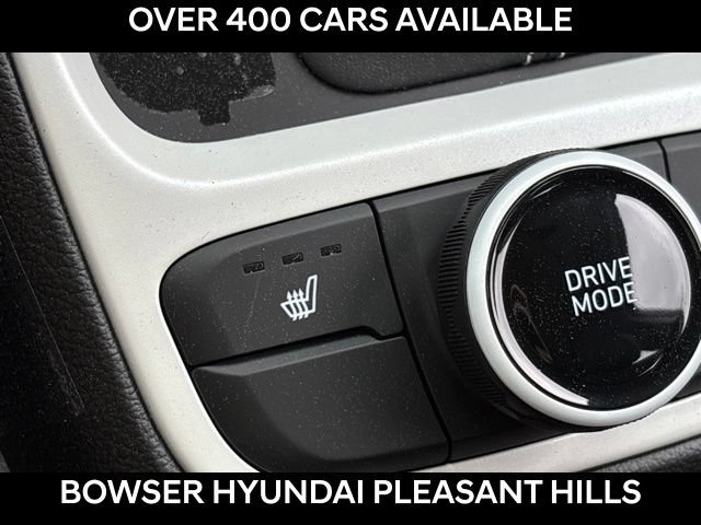 New 2026 Hyundai Venue SEL FWD image 10