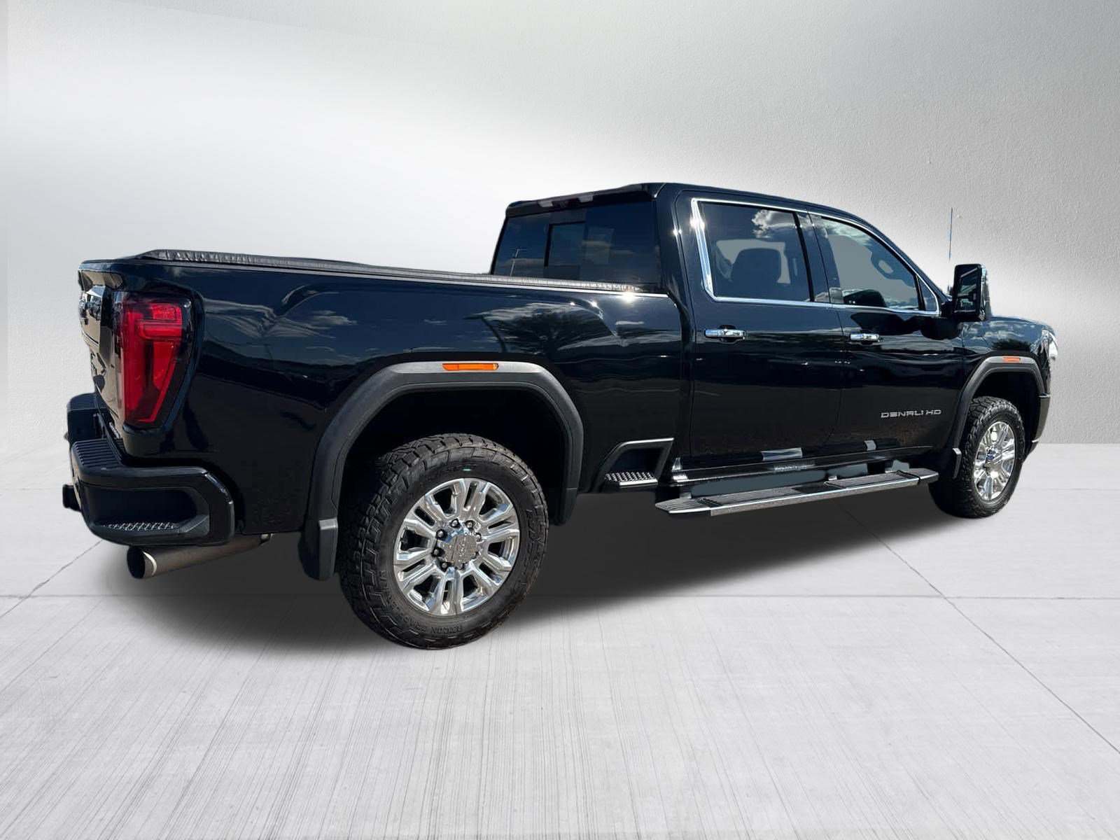 Used 2020 GMC Sierra 3500 Denali w/ Denali Ultimate Package AWD/4WD video 2