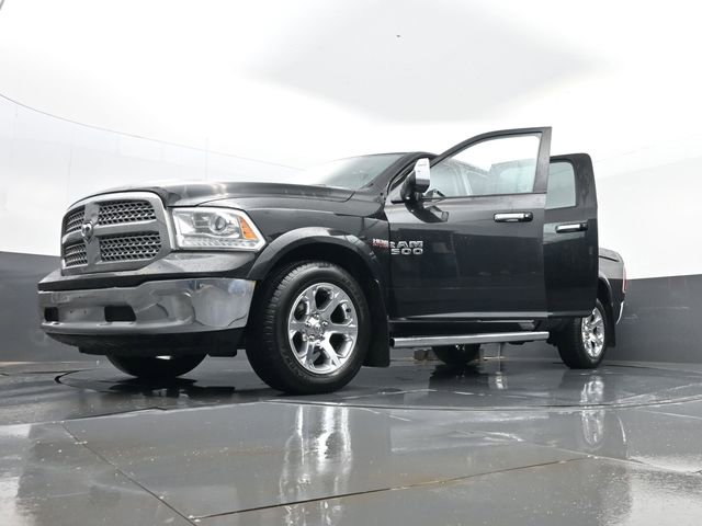 Used 2018 RAM 1500 Laramie AWD/4WD image 34