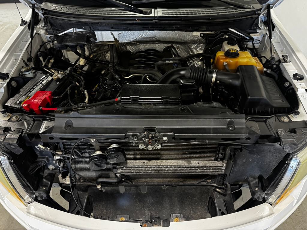 Used 2011 Ford F150 Platinum AWD/4WD image 11