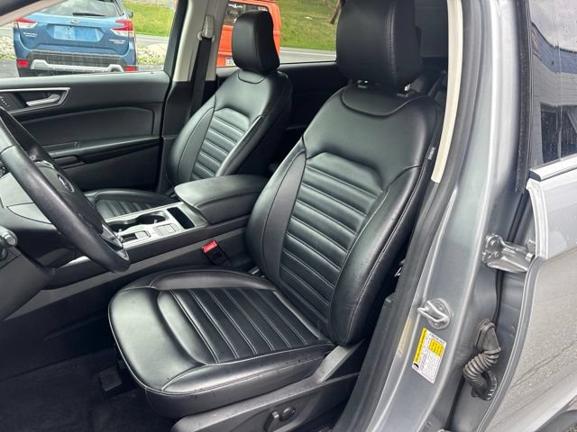 Used 2023 Ford Edge SEL AWD/4WD image 8