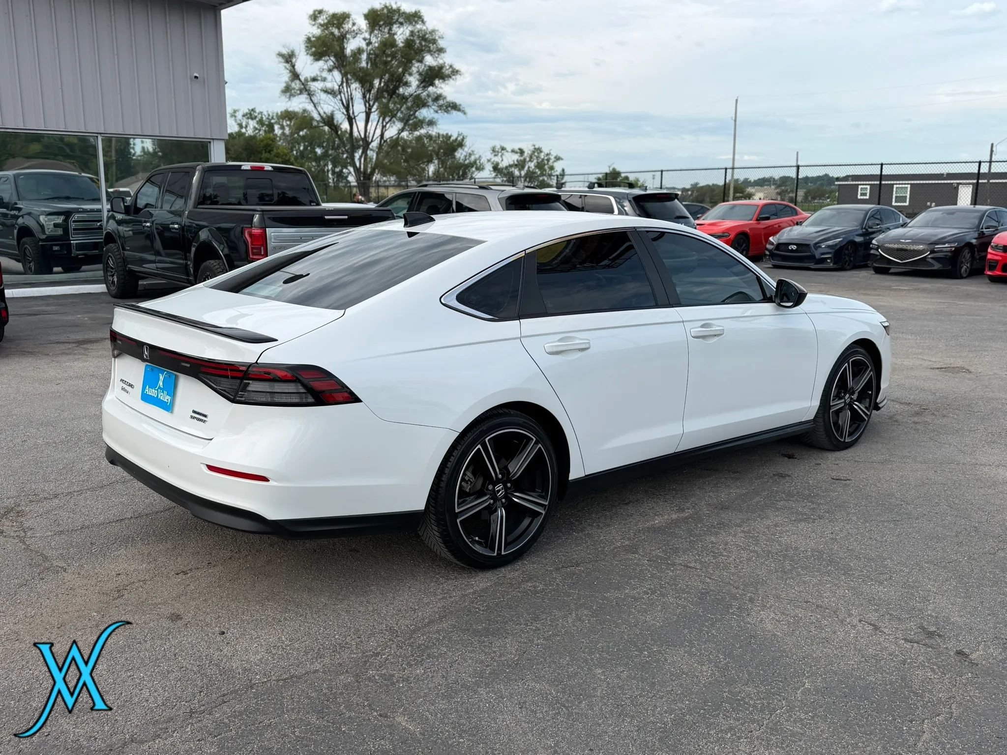 Used 2023 Honda Accord Sport image 7