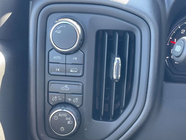 New 2026 Chevrolet Silverado 1500 Custom AWD/4WD image 19