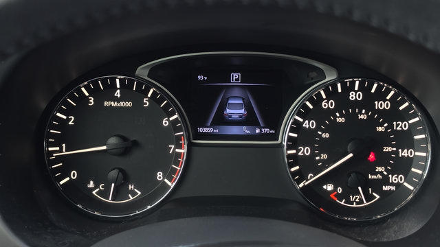 Used 2017 Nissan Altima 2.5 SV w/ Convenience Package FWD image 10