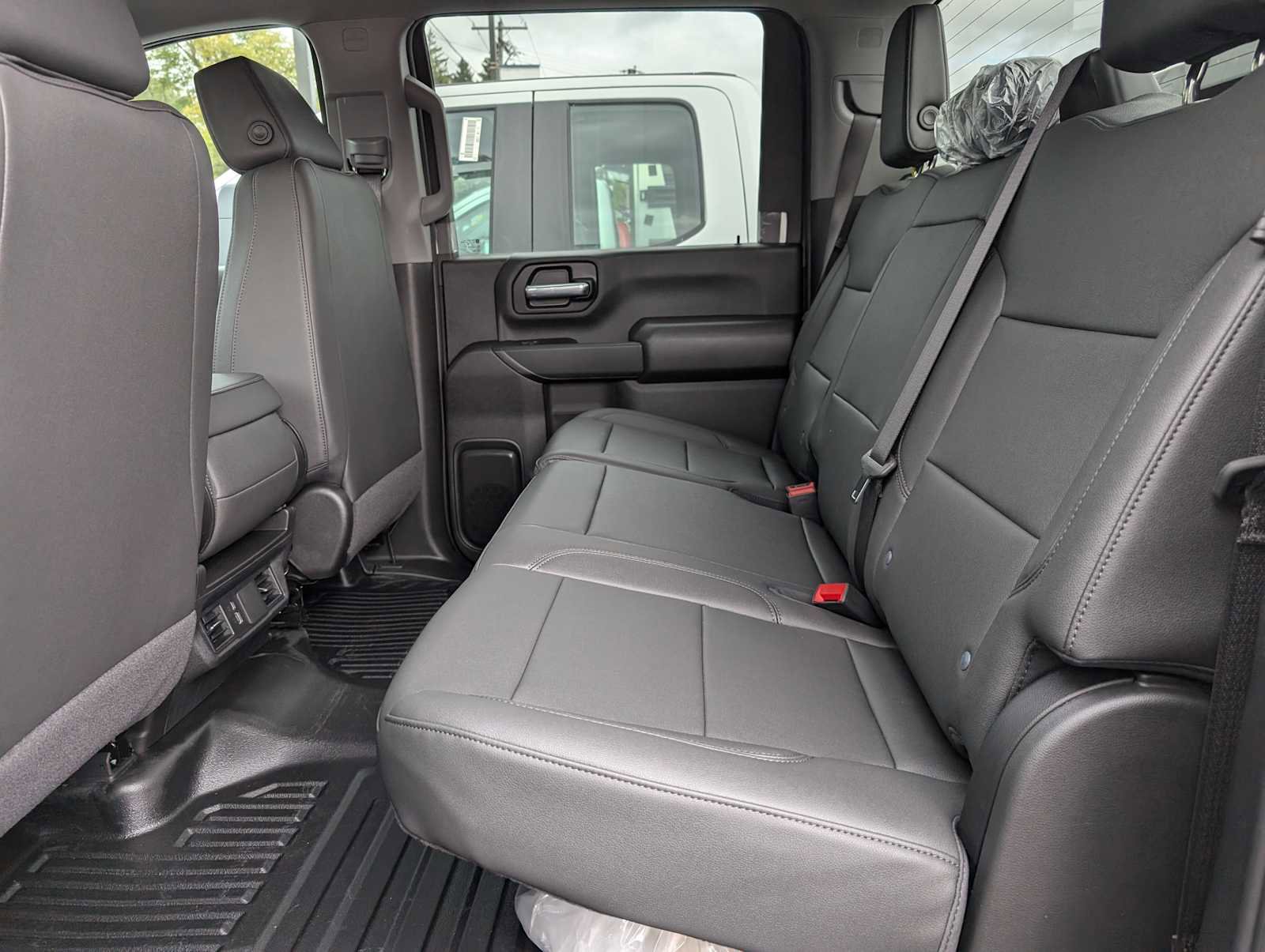 New 2024 GMC Sierra 3500 Pro w/ Convenience Package image 14