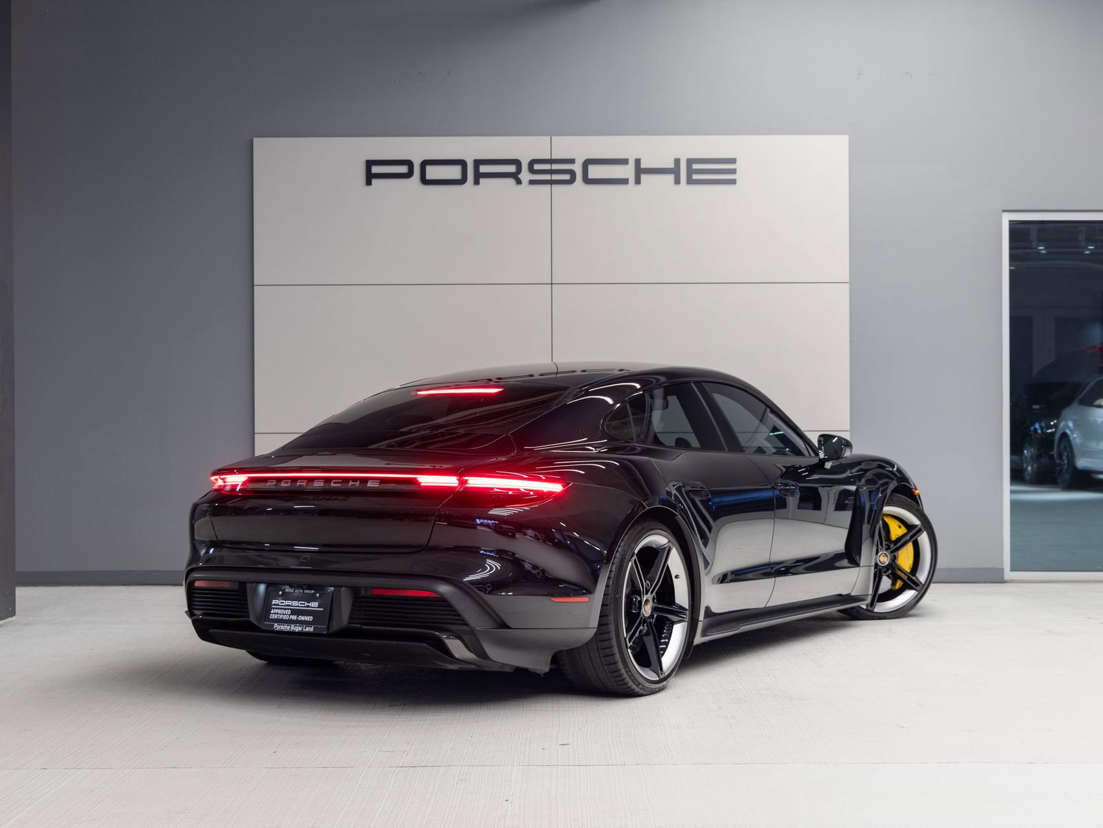 Certified 2021 Porsche Taycan Turbo S image 7