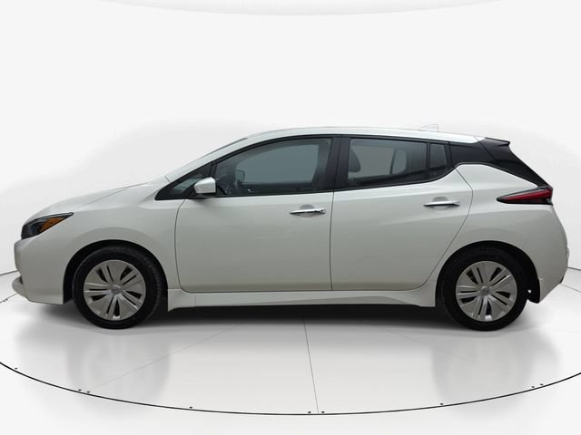 Used 2025 Nissan Leaf S FWD image 9