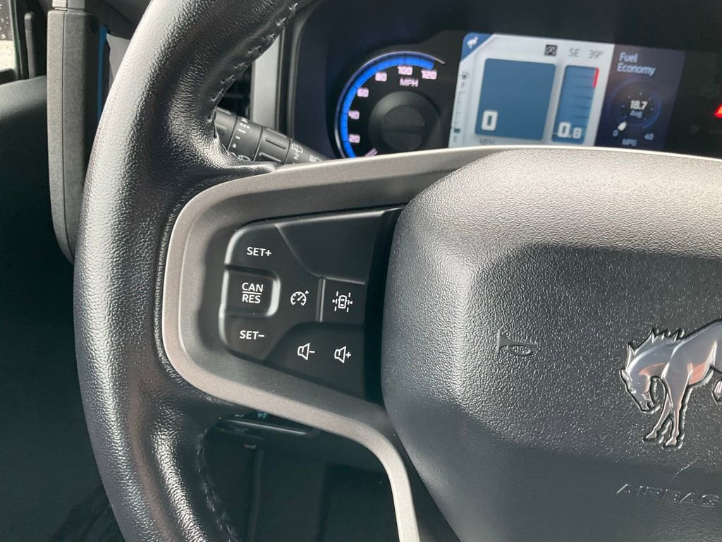 Certified 2023 Ford Bronco Black Diamond image 11