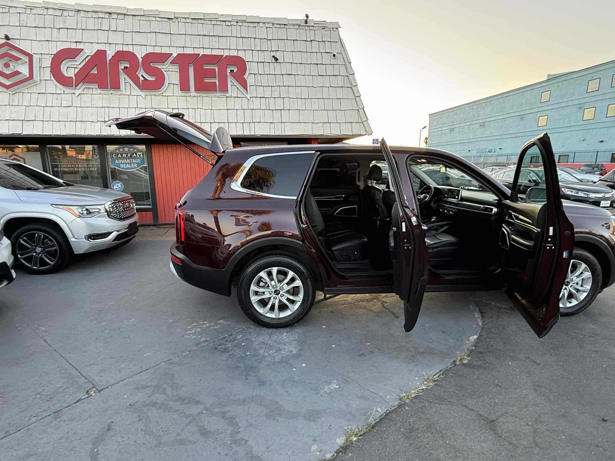 Used 2020 Kia Telluride LX image 42