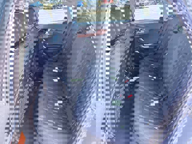 Used 2022 Audi A4 2.0T Premium w/ Convenience Package image 21