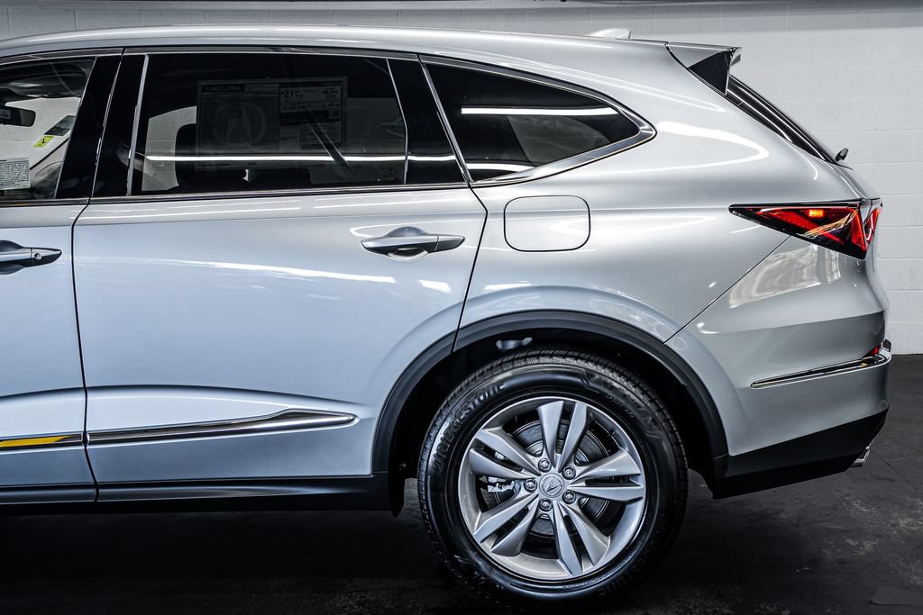 New 2026 Acura MDX SH-AWD image 11