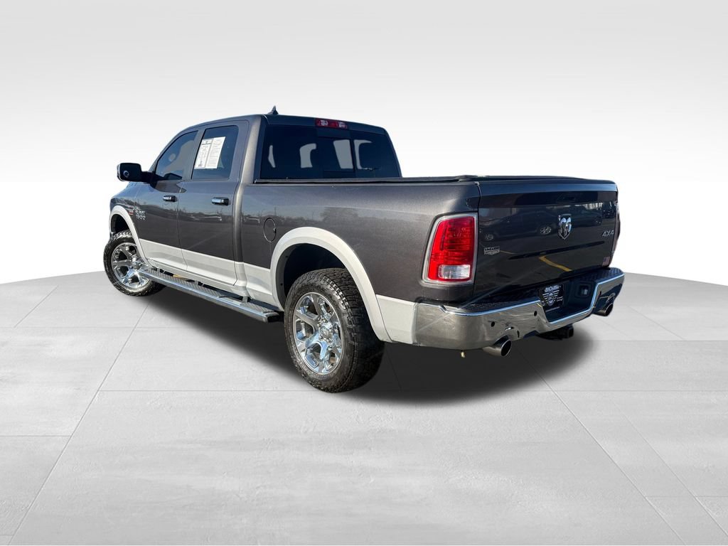 Used 2017 RAM 1500 Laramie w/ Convenience Group AWD/4WD image 5