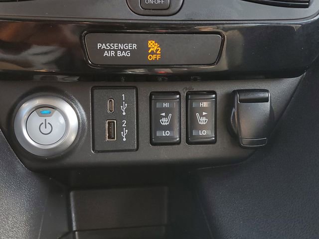 Used 2020 Nissan Leaf SL Plus image 32