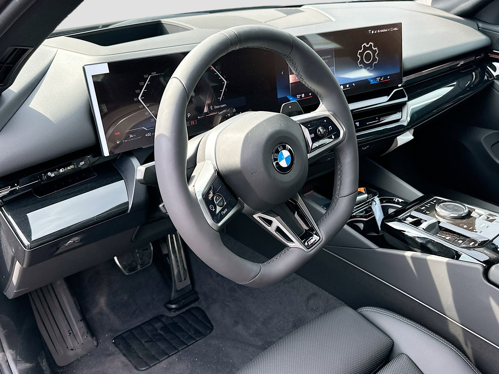 New 2026 BMW 530i w/ M Sport Package image 5