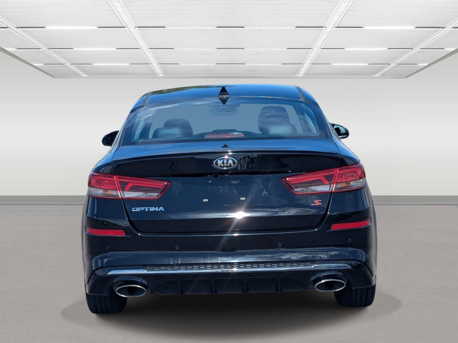 Used 2020 Kia Optima S FWD image 4