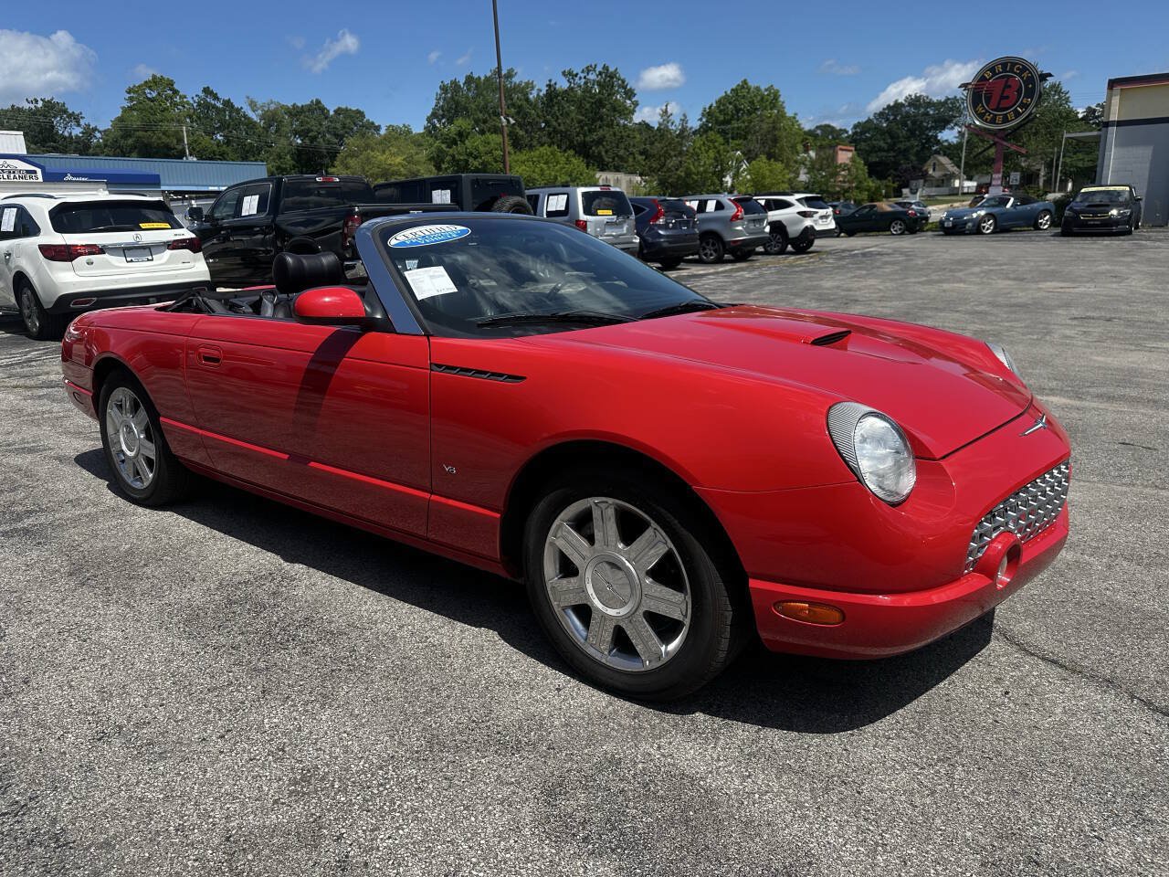 Used 2004 Ford Thunderbird RWD image 25