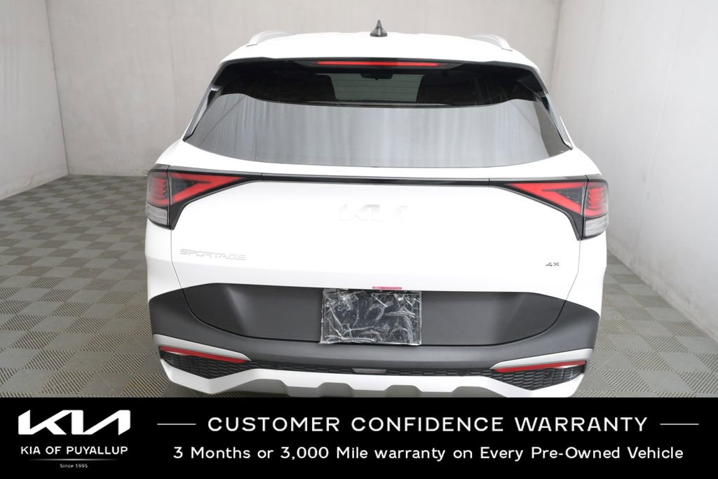 Certified 2025 Kia Sportage EX image 6