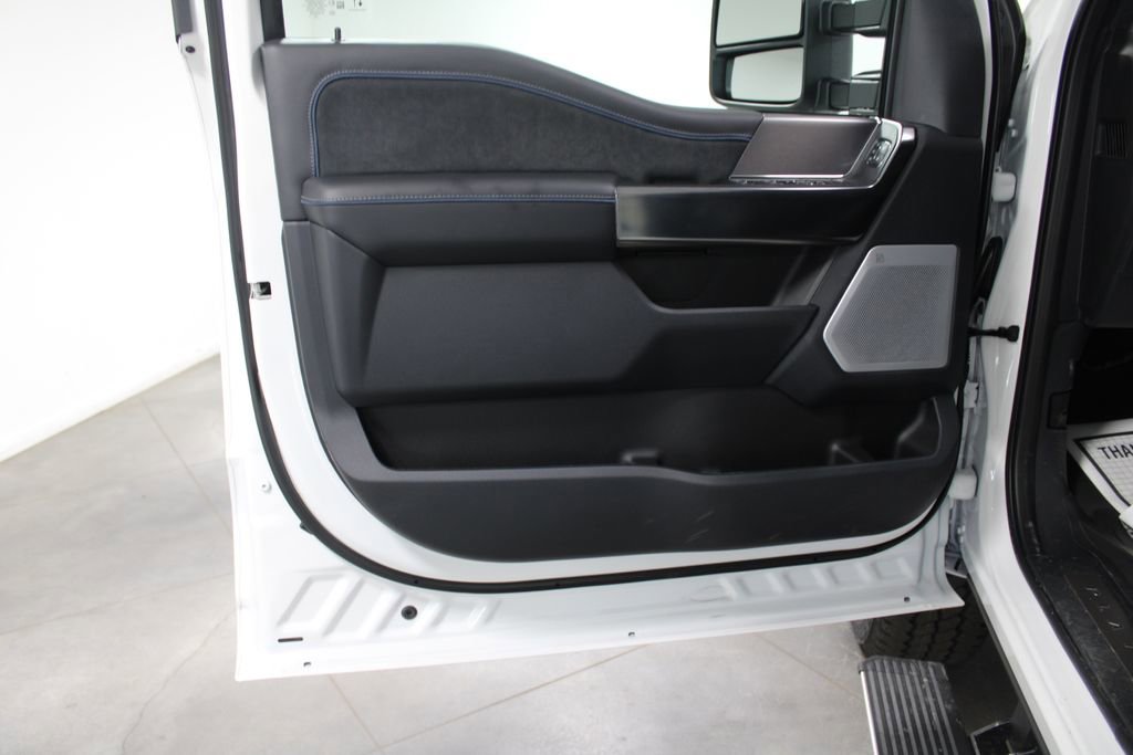 New 2026 Ford F250 Platinum image 27