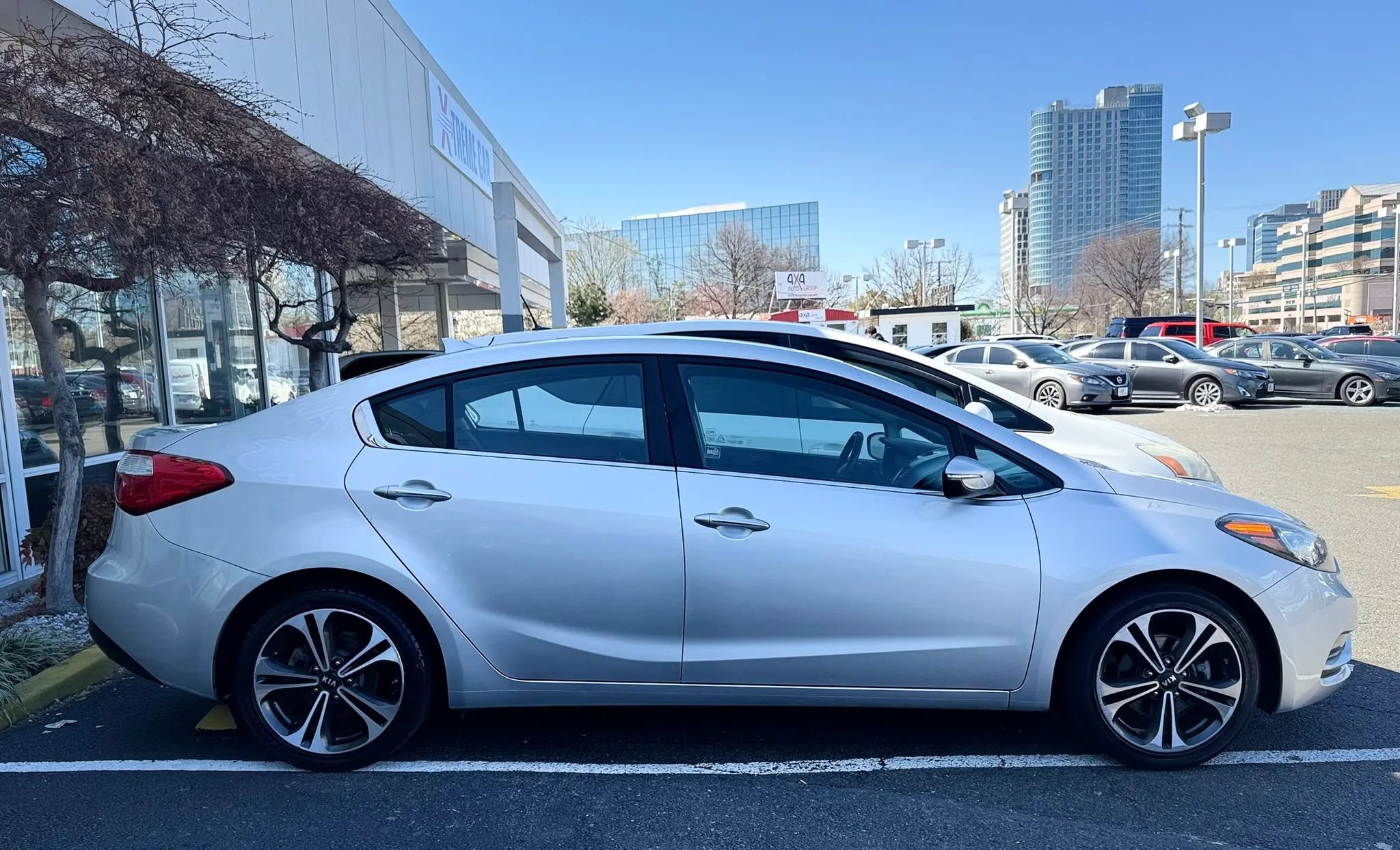 Used 2014 Kia Forte EX FWD image 8