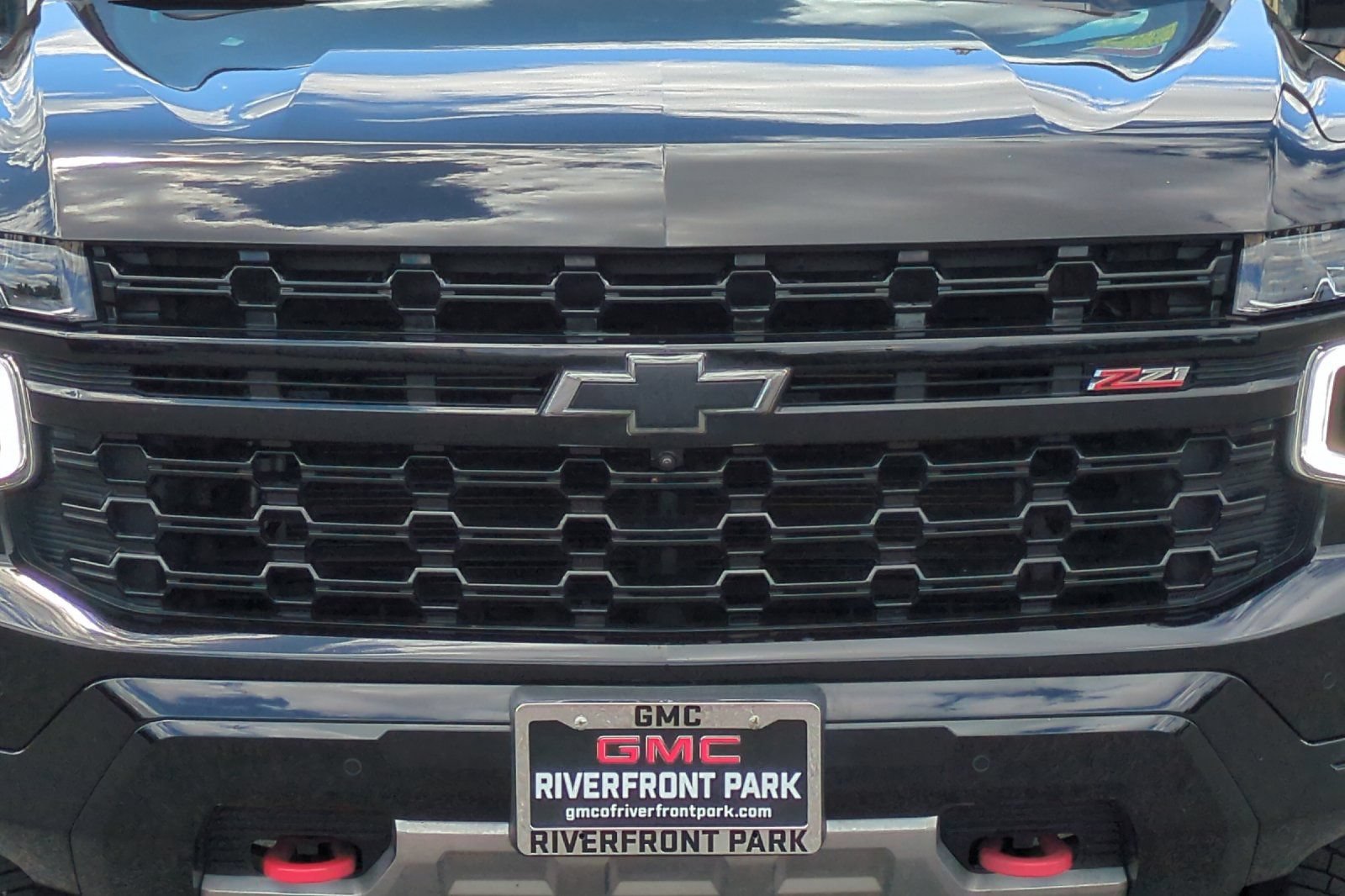 Used 2023 Chevrolet Tahoe Z71 w/ Luxury Package AWD/4WD image 46
