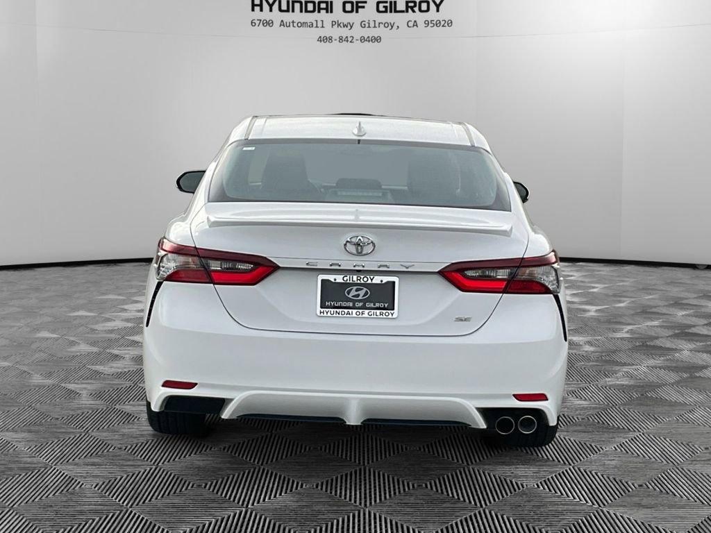 Used 2023 Toyota Camry SE image 6