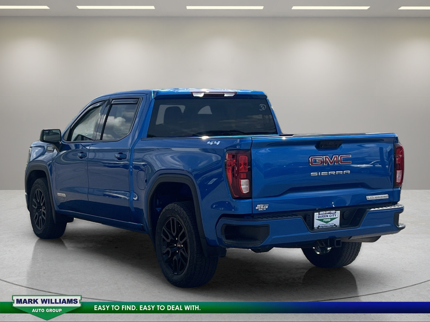 Used 2023 GMC Sierra 1500 Elevation AWD/4WD image 10
