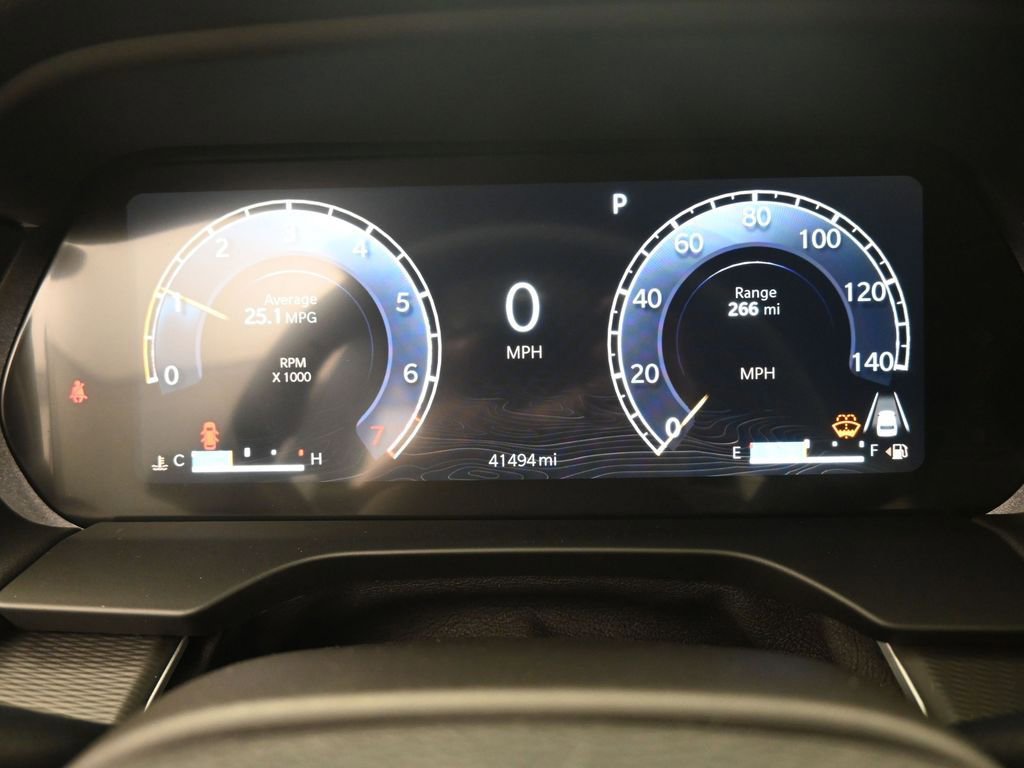 Used 2024 Jeep Grand Cherokee Laredo image 36