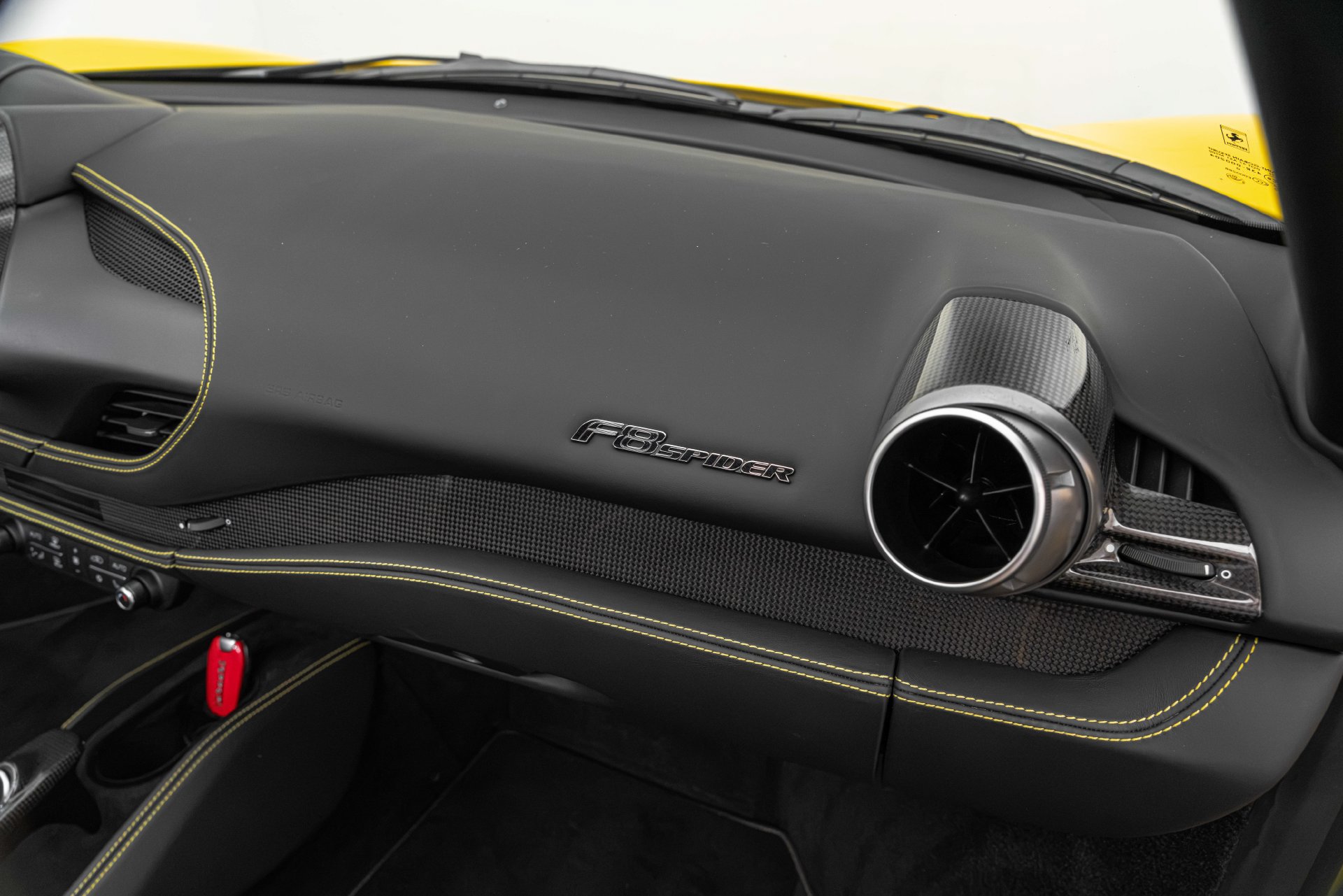 Certified 2021 Ferrari F8 Tributo RWD image 37