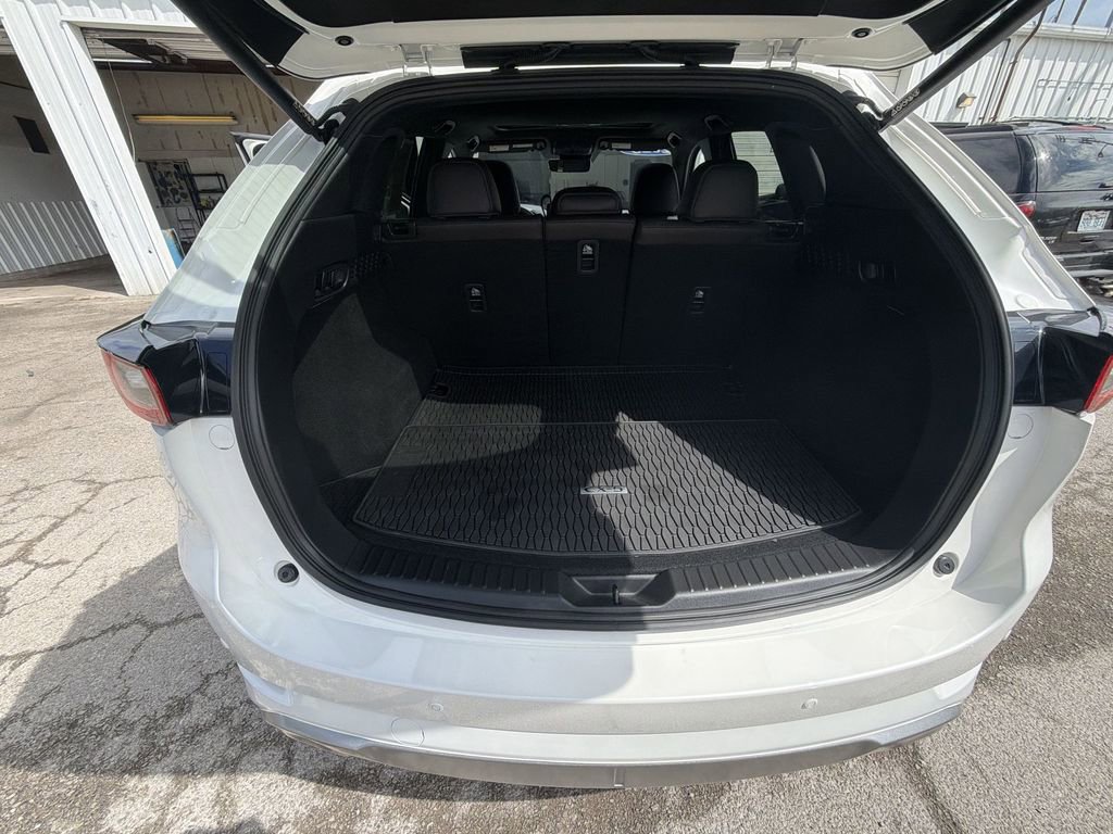 Used 2025 MAZDA CX-5 Signature AWD/4WD image 23
