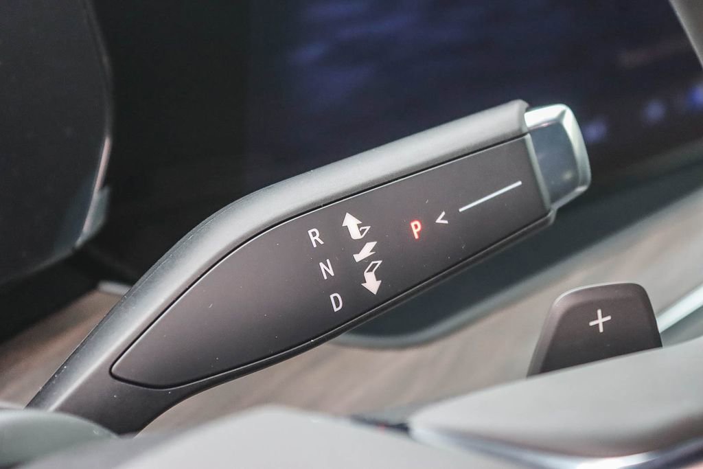 New 2026 Chevrolet Suburban LS image 19