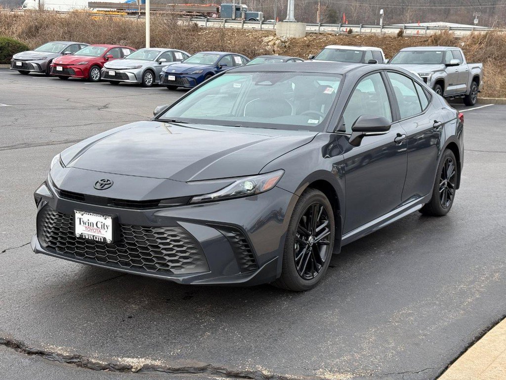 Certified 2025 Toyota Camry SE w/ Convenience Package image 9