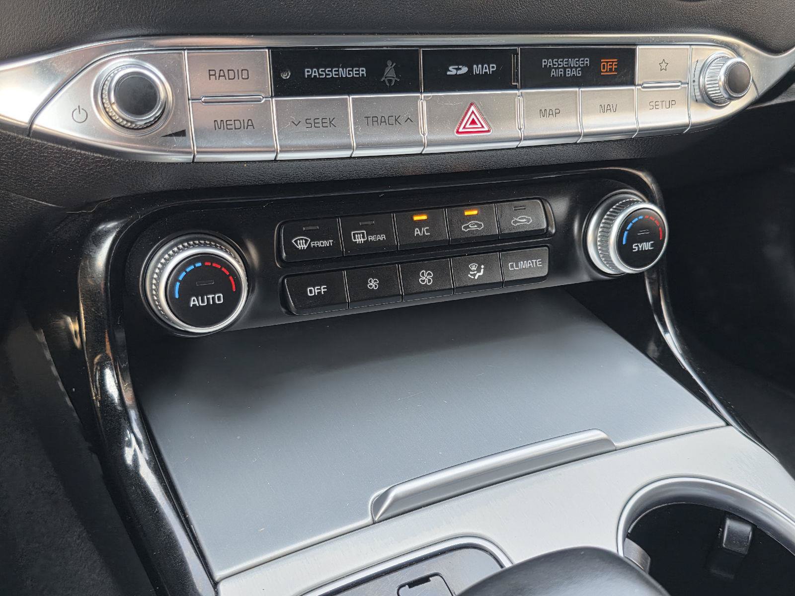 Used 2021 Kia Stinger GT2 RWD image 17