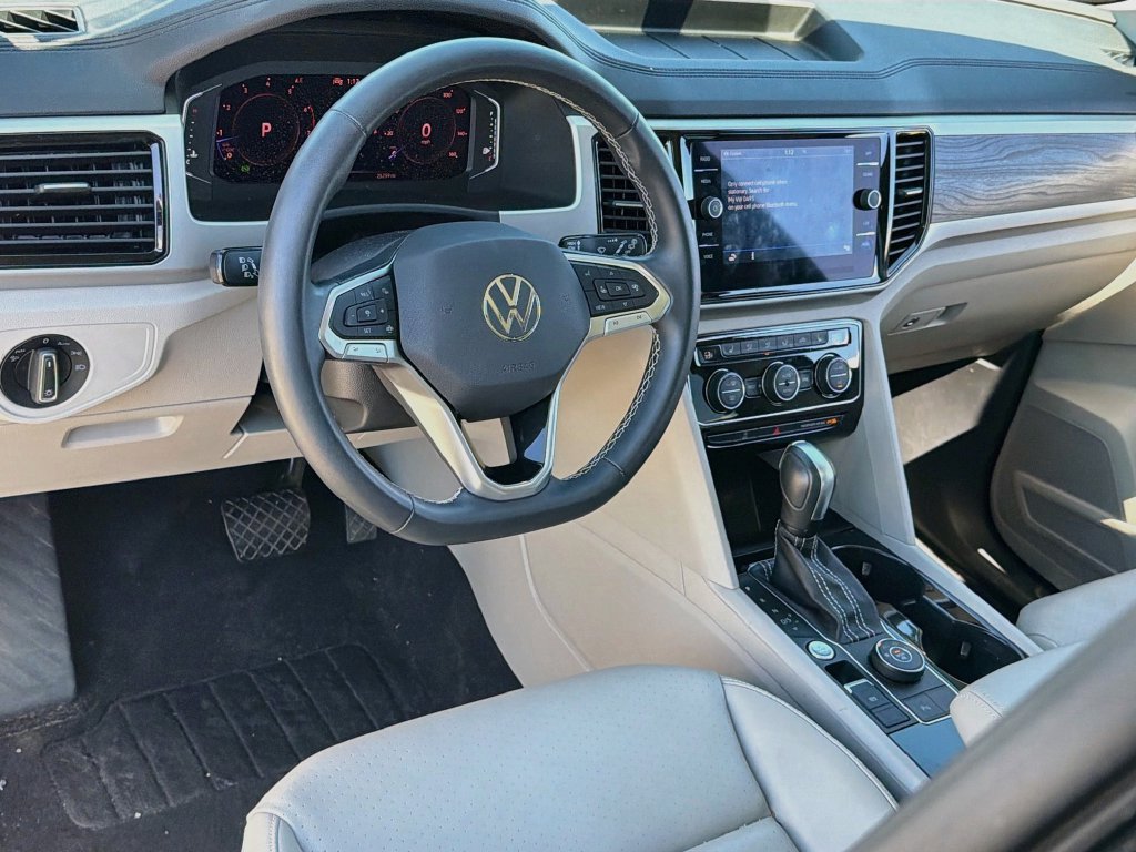 Used 2023 Volkswagen Atlas SE w/ Panoramic Sunroof Package AWD/4WD image 38