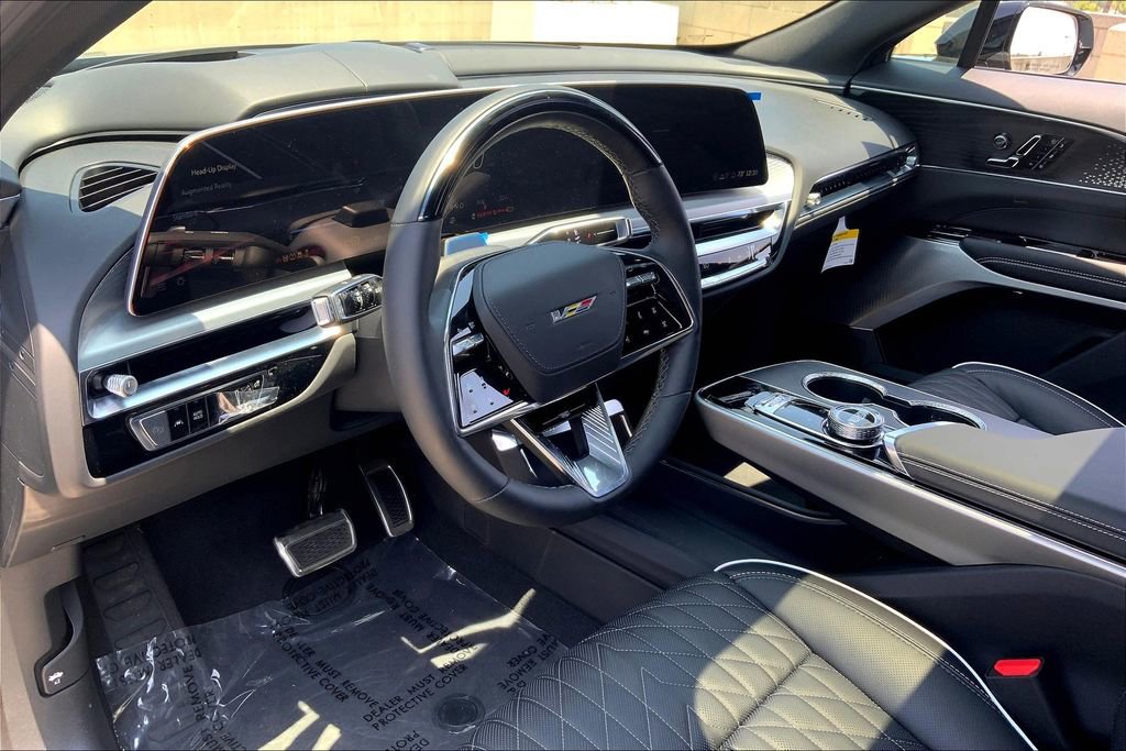 New 2026 Cadillac Lyriq V image 9