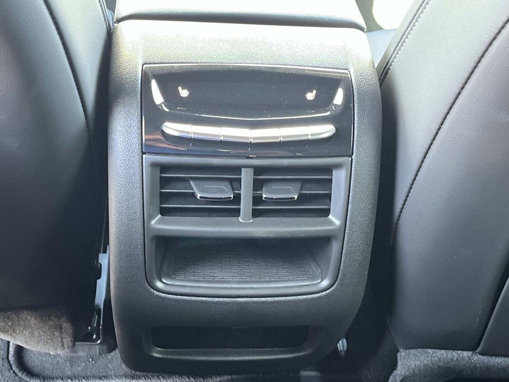 New 2025 Cadillac XT5 Premium Luxury image 18